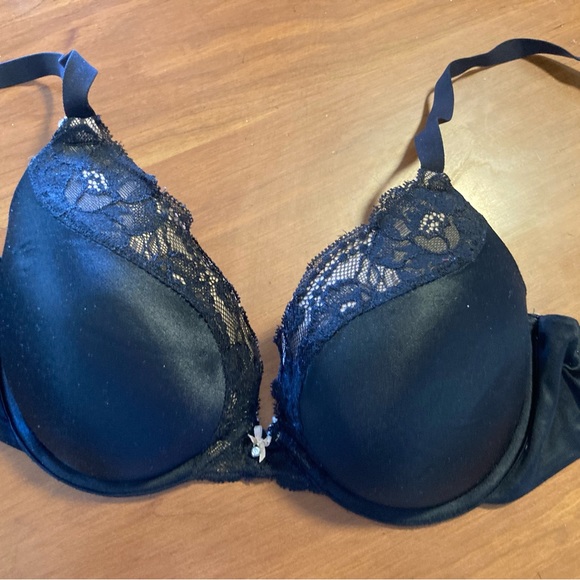 Maidenform, 38B padded, push-up, black bra, convertible straps - Picture 1 of 7